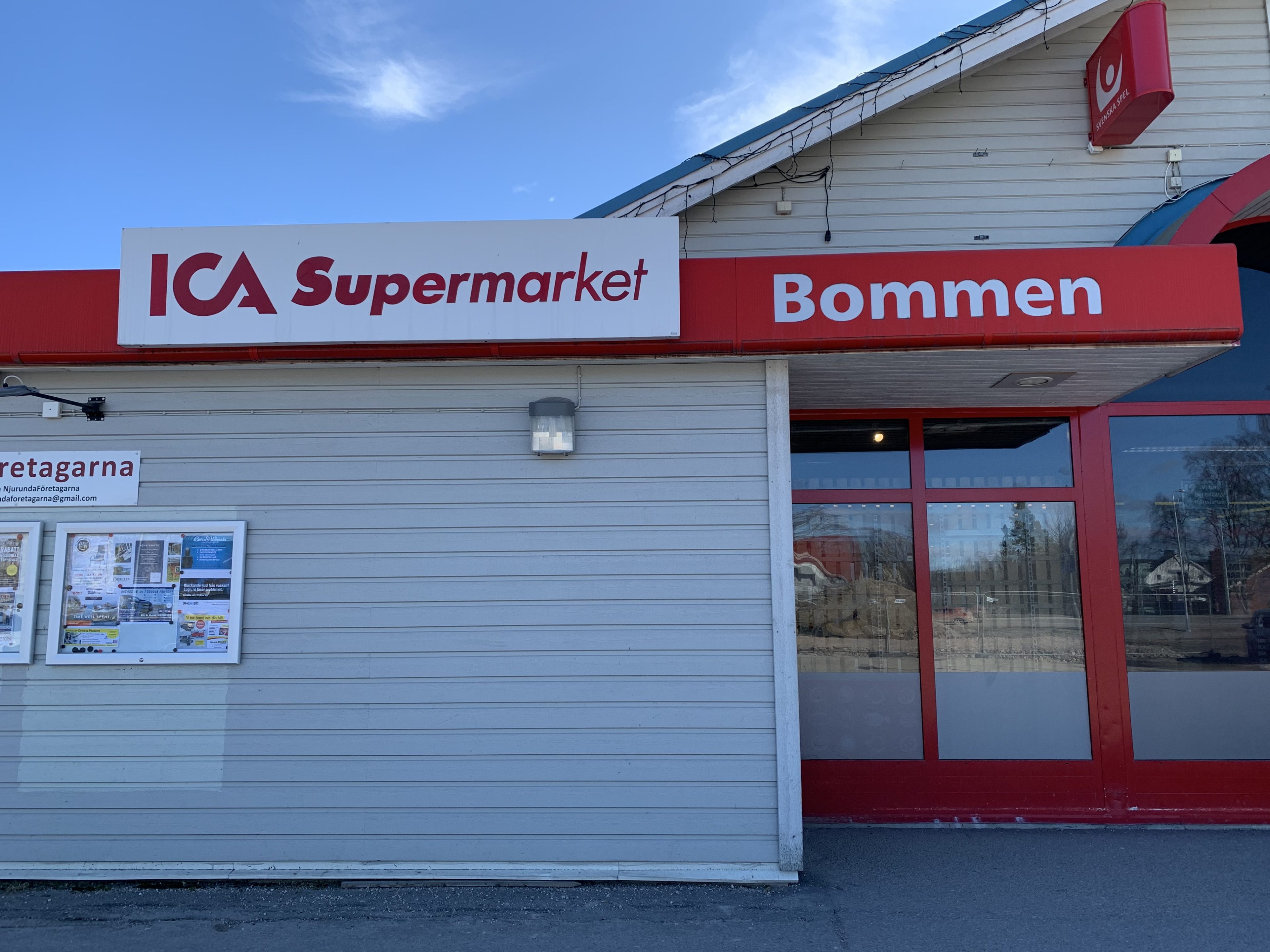 ICA Supermarket Bommen