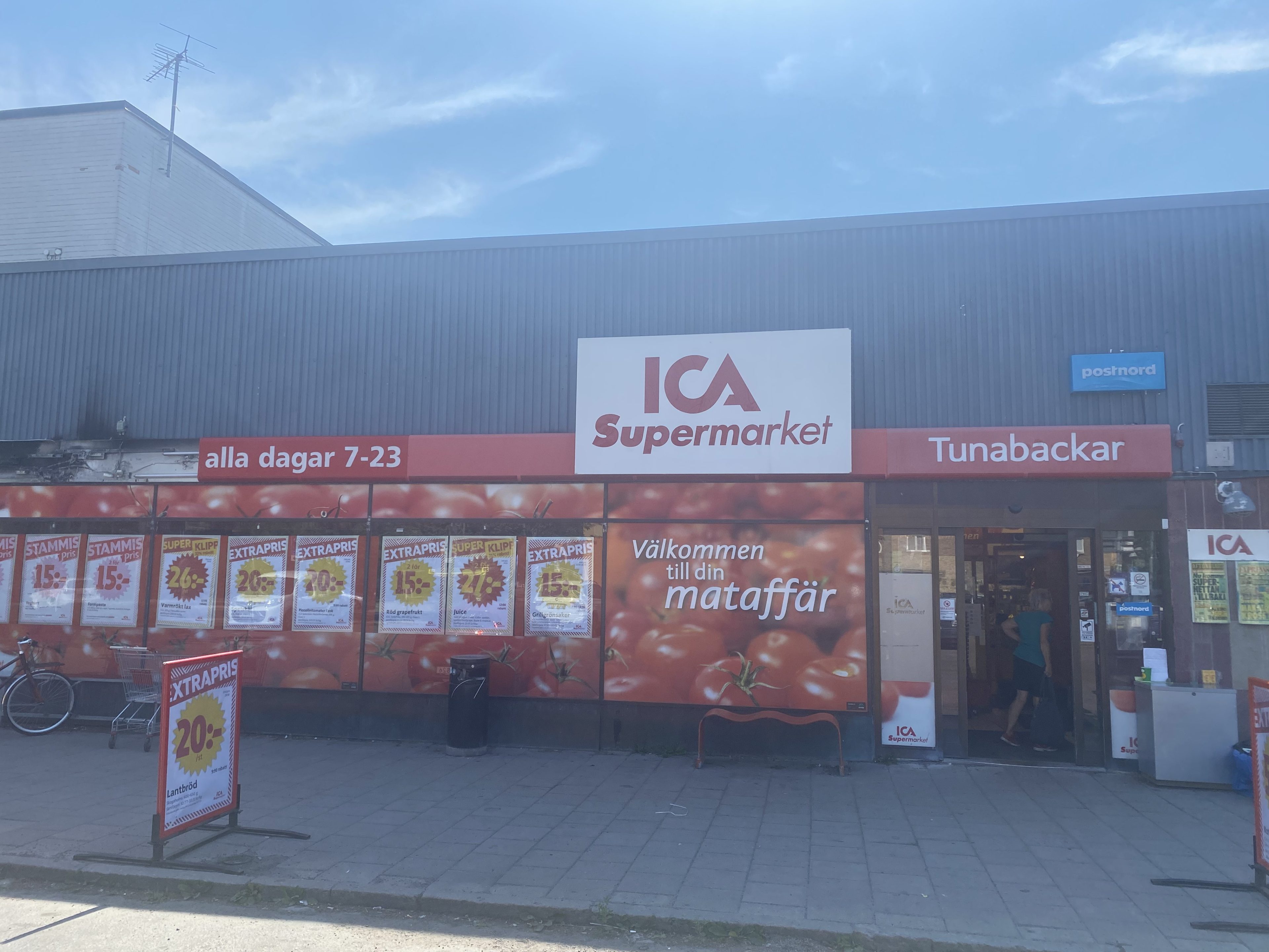 ICA Supermarket Tunabackar